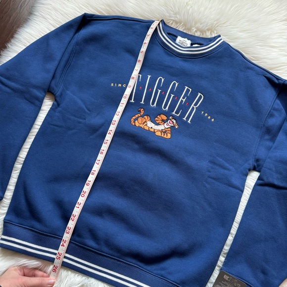 Disney Parks Tigger Pullover Sweatshirt for Adults XS Winnie the Pooh Embroider - Picture 10 of 16